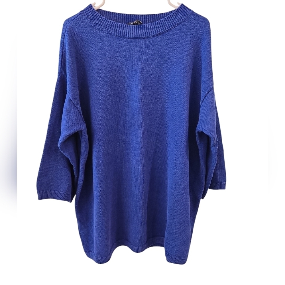 Women’s Oversized Blue Sweater - Lightweight Crewneck